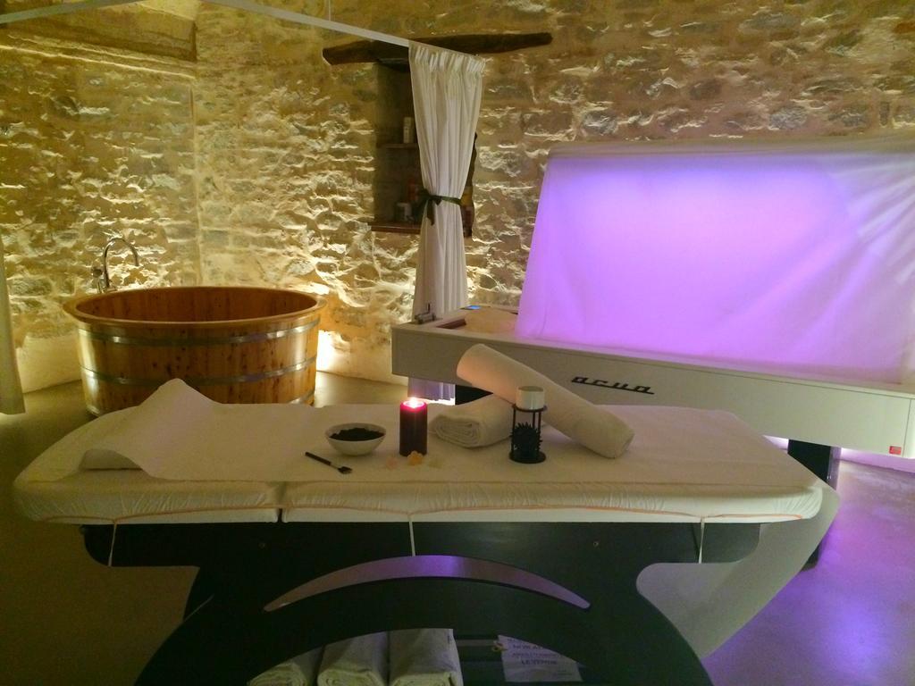 Relais Del Borgo Hotel & Spa 4 Stelle Staffolo エクステリア 写真
