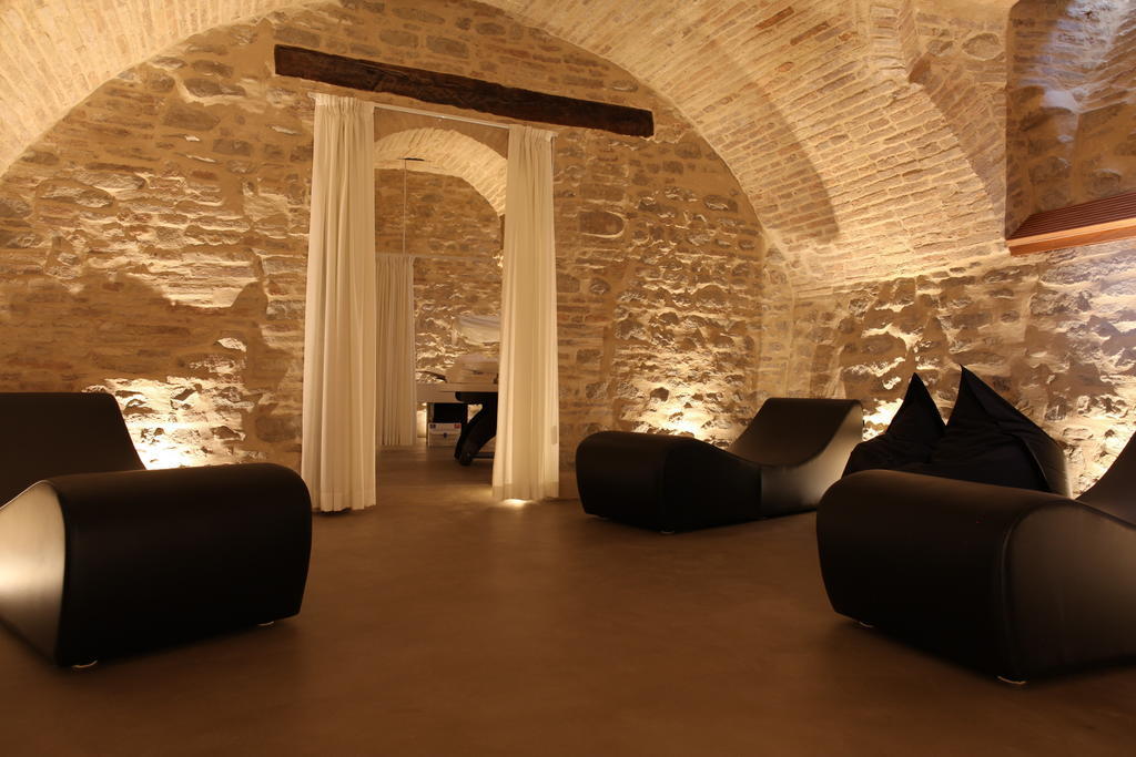 Relais Del Borgo Hotel & Spa 4 Stelle Staffolo エクステリア 写真