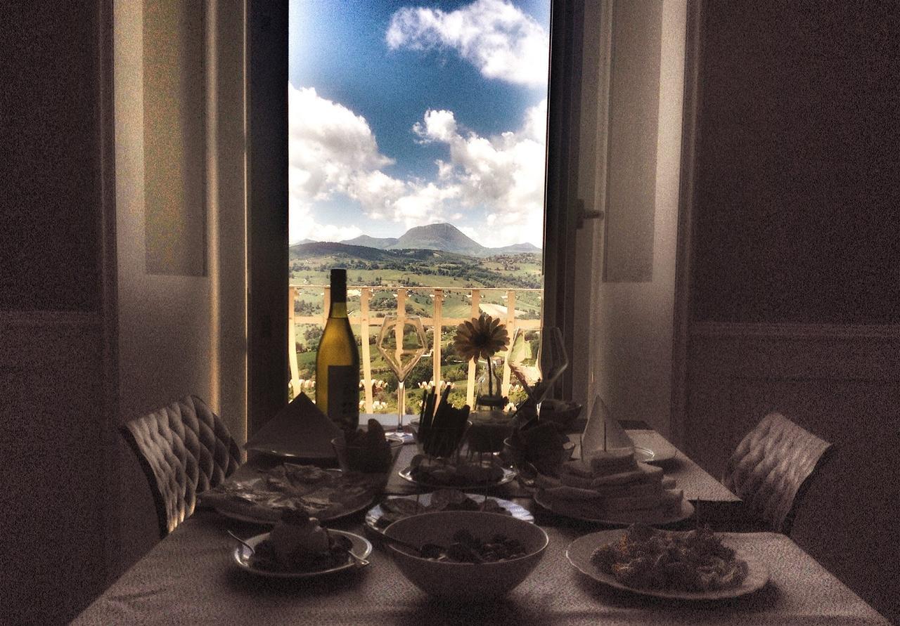 Relais Del Borgo Hotel & Spa 4 Stelle Staffolo エクステリア 写真