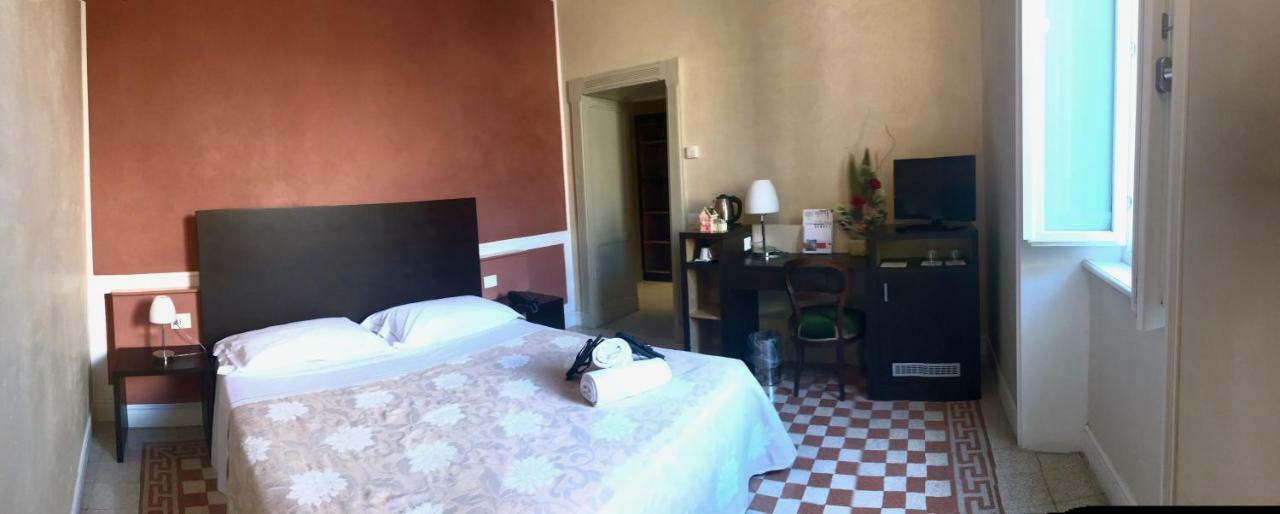 Relais Del Borgo Hotel & Spa 4 Stelle Staffolo エクステリア 写真