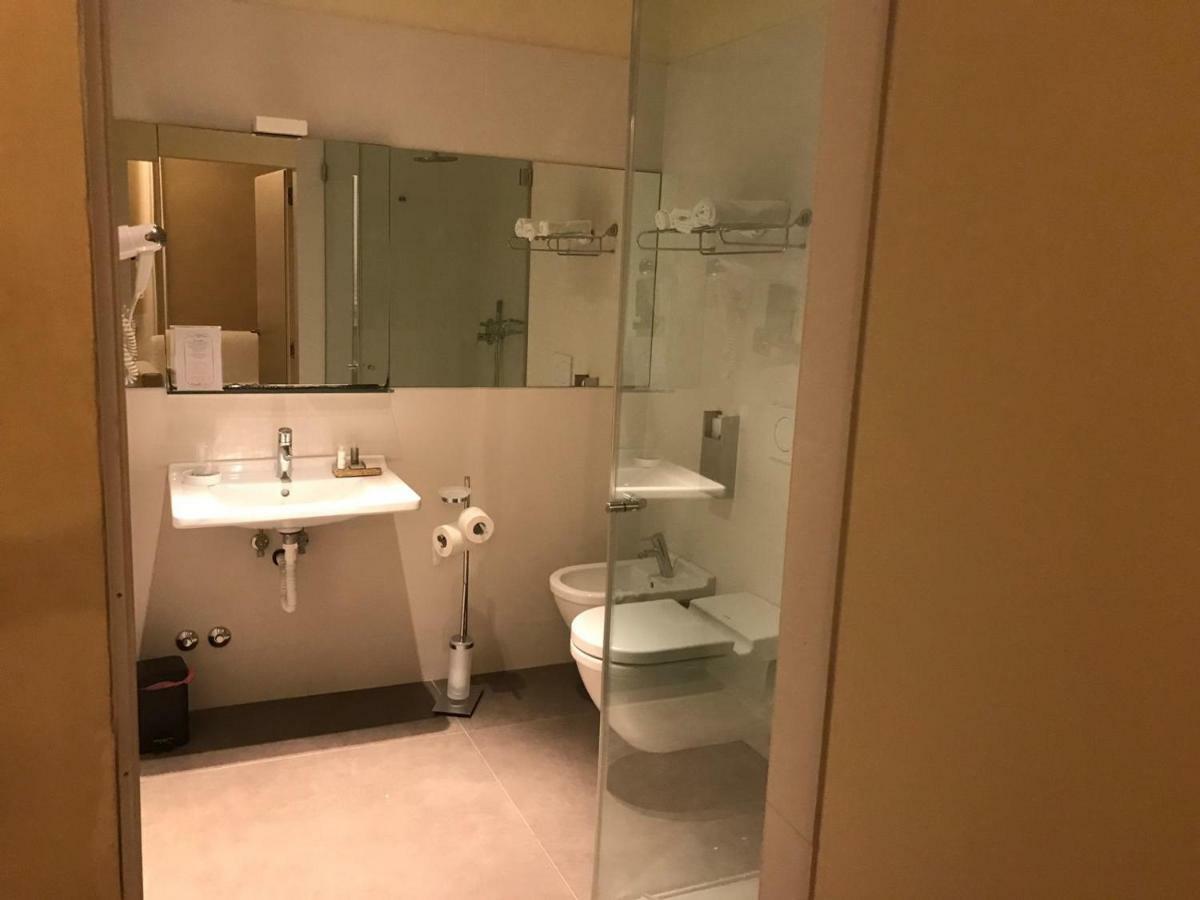 Relais Del Borgo Hotel & Spa 4 Stelle Staffolo エクステリア 写真